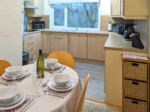 Dishwasher - 2 bedroom accommodation in Canonbie (Canonbie)