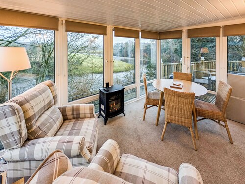 2 bedroom accommodation in Canonbie