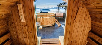 Holiday Home Mountainview Horizon - Sauna & HotTub