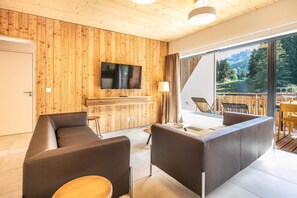 Ping pong - 200m from resort center, tv, ski locker, 102m², Les 7 Laux (Les Adrets)