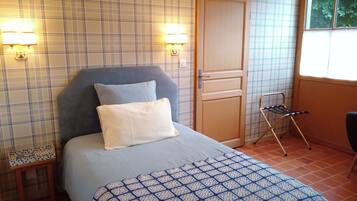 Bureau, Wi-Fi gratuit, draps fournis