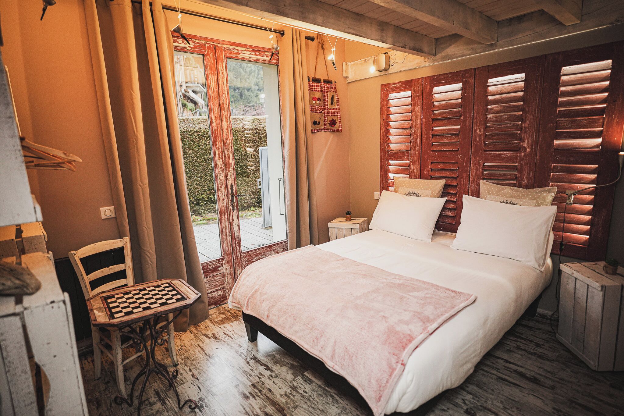 2 bedrooms, iron/ironing board, travel crib, WiFi