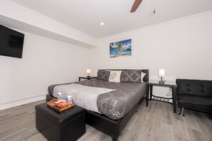 Roupas de cama antialérgicas, espaço de trabalho para notebook