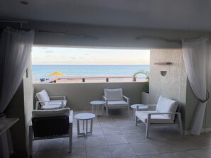 Beach bar - Hotel Le Roy (St. Lawrence Gap)