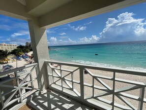 Terrace/patio - Hotel Le Roy (St. Lawrence Gap)