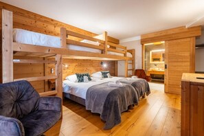 5 habitaciones, wifi y ropa de cama 