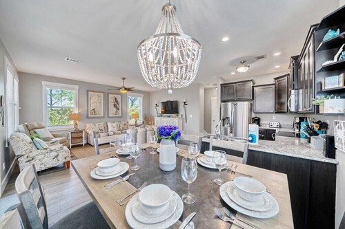 Beautiful beachfront home  with private walkway to beach. BOAT PARKING