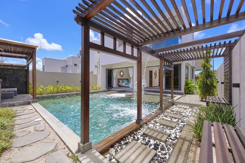 Villa Harmony, 3 bedrooms, jacuzzi at Grand Baie