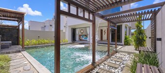 Villa Harmony, 3 bedrooms, jacuzzi at Grand Baie