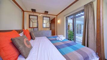 3 chambres, fer et planche à repasser, accès Internet, draps fournis