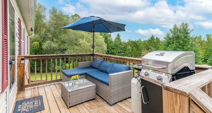 King Bed Pet Friendly BBQ Grill Peaceful