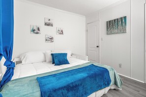 5 bedrooms, hypo-allergenic bedding, in-room safe, desk
