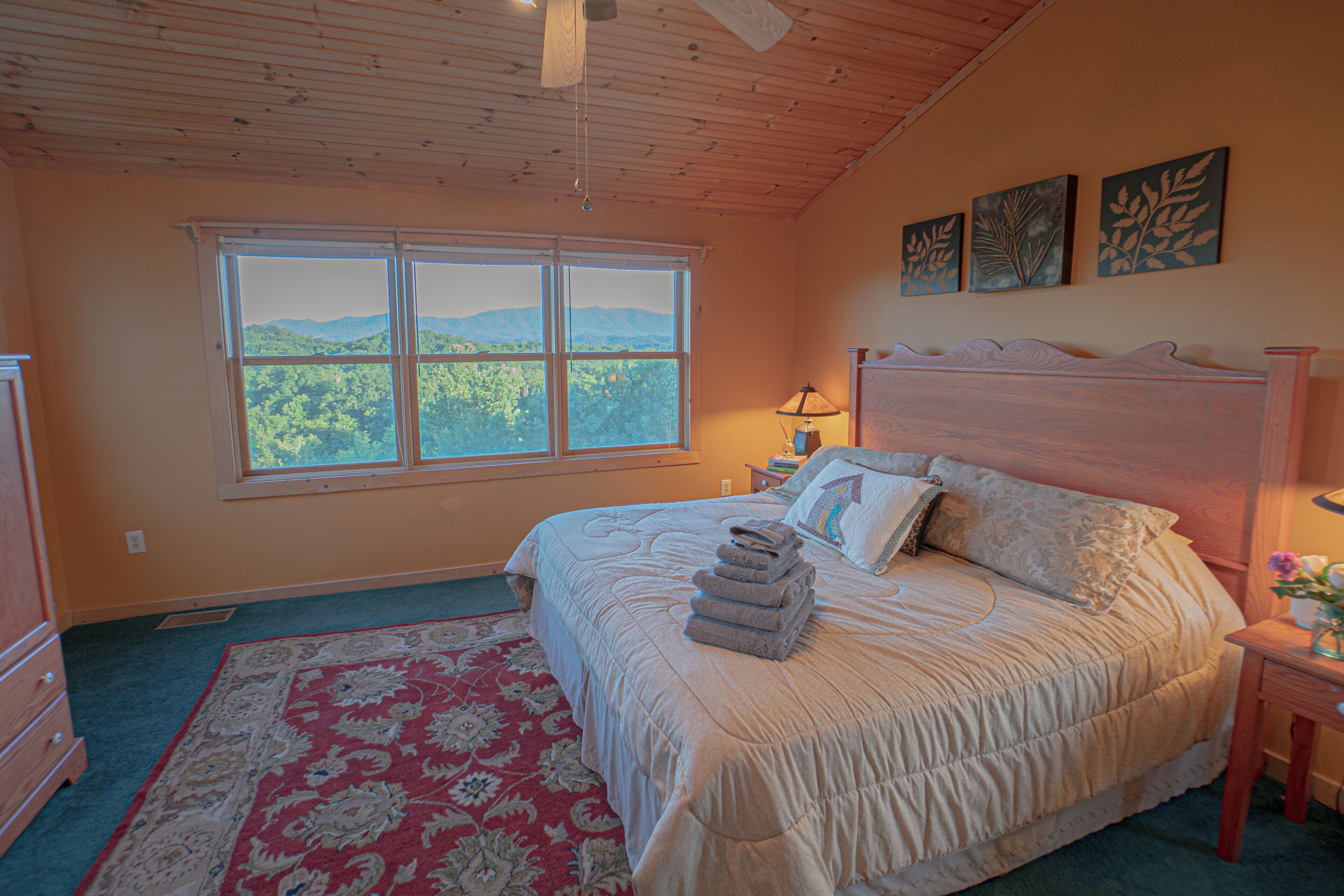 家庭小屋, 山景 | 3 多间卧室、埃及棉床单、高档床上用品、笔记本电脑工作区