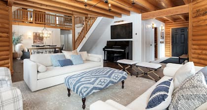 Cozy 3-bedroom cabin in Bakersfield with Sauna/Gym Equipment