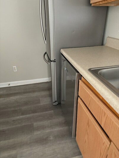 Charming apartment in welcoming Cameron with AC