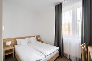 Superior Double Room | Desk, blackout drapes, iron/ironing board, free WiFi - Patra (Warsaw)