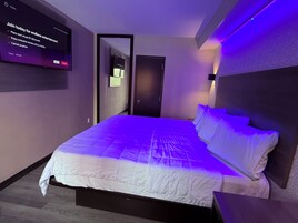 Desk, laptop workspace, free WiFi