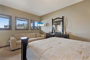 4 Schlafzimmer, Bügeleisen/Bügelbrett, kostenloses WLAN, Bettwäsche