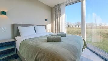 2 chambres, lit parapluie, Wi-Fi gratuit, draps fournis