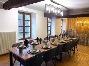 Dining - LE TEMPS SUSPENDU - SEDAN (SEDAN)