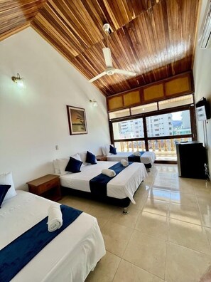 Standard-huone | Minibaari, ilmainen Wi-Fi, vuodevaatteet