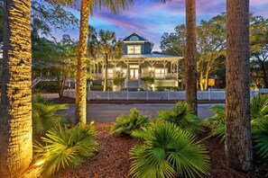 Exterior - 25 Atlantic Beach, Seaside Kiawah, Steps to Ocean, Pool Access! (Kiawah Island)