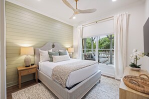 4 chambres, bureau, fer et planche à repasser, accès au Wi-Fi (inclus)