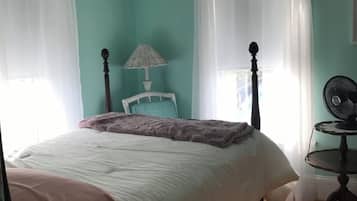 5 chambres, fer et planche à repasser, Wi-Fi gratuit