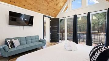 2 bedrooms, individually decorated, individually furnished, bed sheets