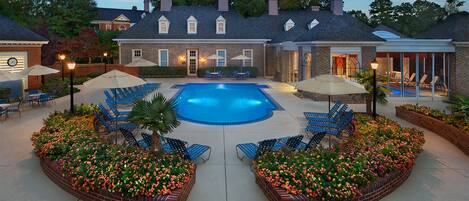 Indoor pool, outdoor pool