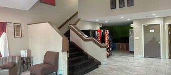 คลาสสิค อินน์ บาย ทาวน์เฮาส์ อเมริกัน เวย์ เมมฟิส ไอ 240