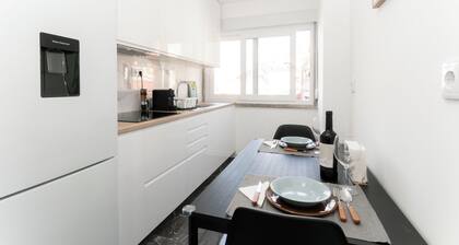 Cozy, family-run 3-bedroom apartment 15 minutes from Sintra.