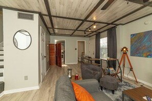 Interior - 2-bedroom condo in Biloxi (Biloxi)