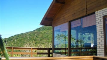 Premium House, Pool Access, Beach View | Property grounds
