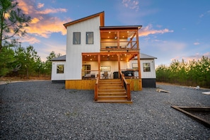 Exterior - New, Modern, Bunk Room, Game Room, Playground, Hot tub (Broken Bow)