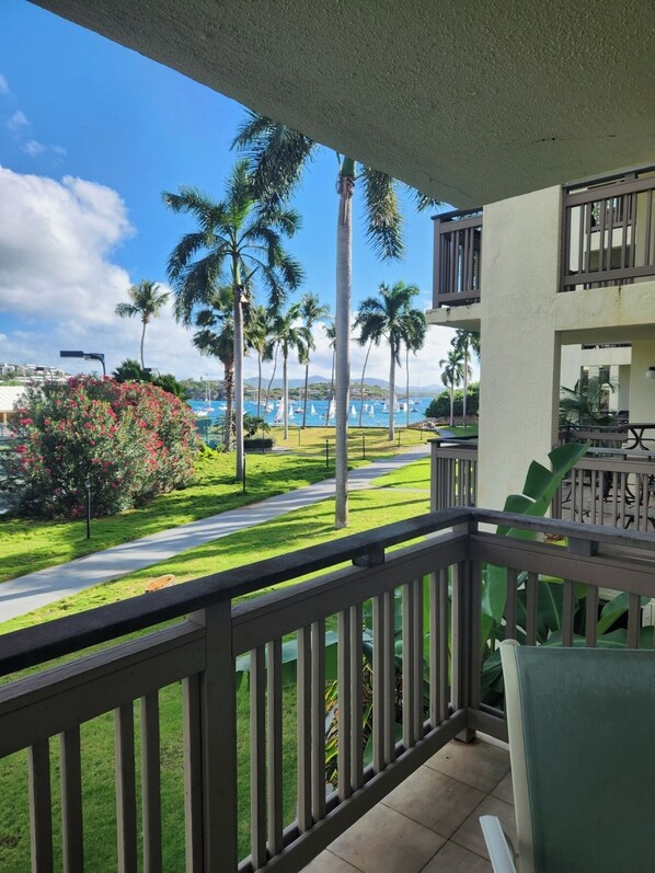 Property grounds - Beach, pool, tennis with 2-bedroom Anchorage Vacation Villas condo St Thomas (St Thomas)