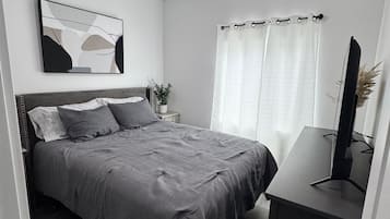 1 chambre, coffres-forts dans les chambres, fer et planche à repasser