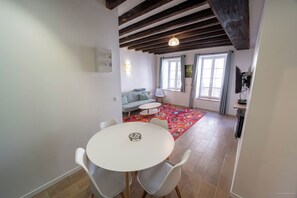 Dining - Gîte Boiscorde/Coeur du Perche/Centre de Remalard En Perche for 1 to 3 people (Rémalard-en-Perche)