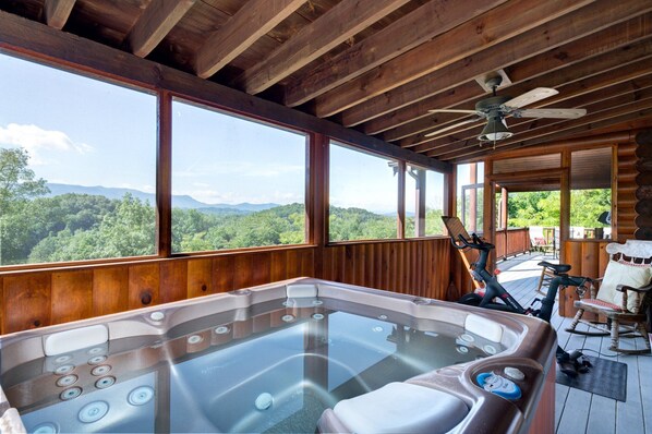 Family Cabin, Mountain View | Terrace/patio