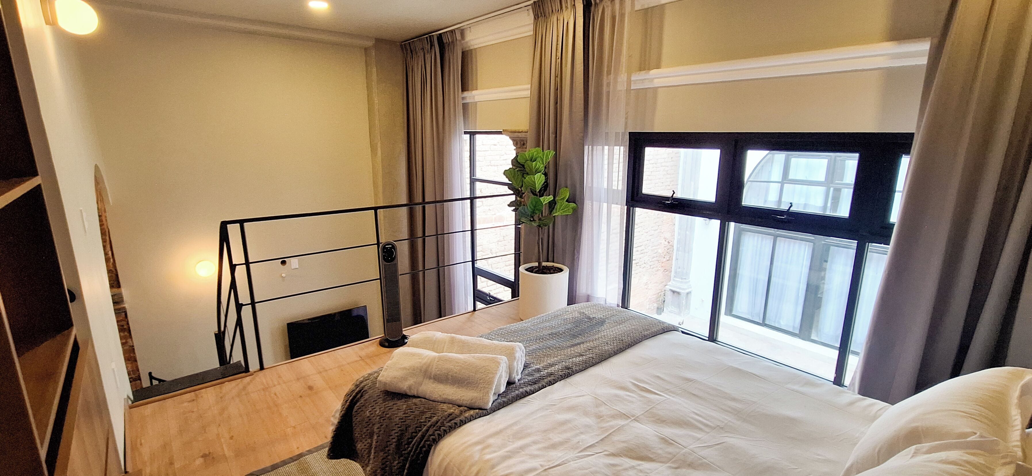 Studio Suite | Free WiFi, bed sheets