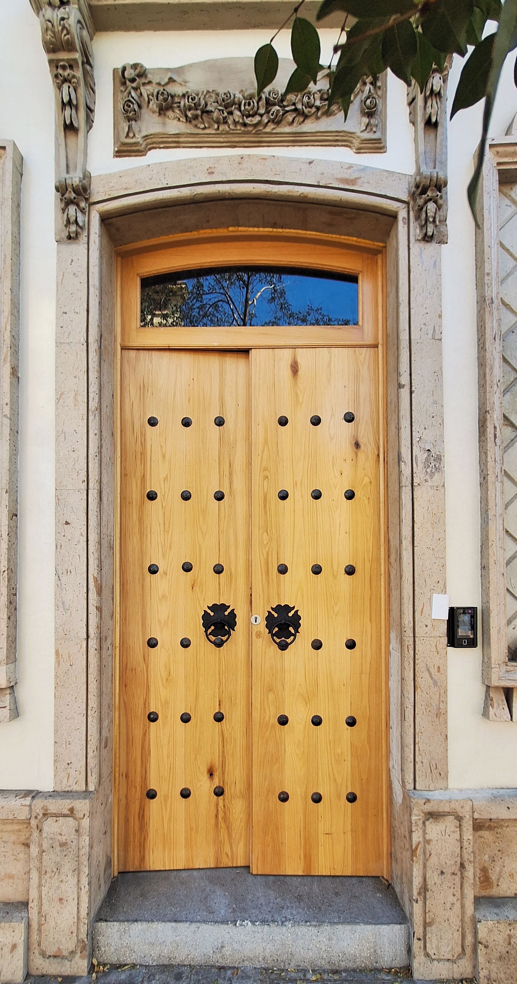 Entrada de la propiedad