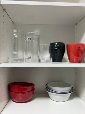 Miscellaneous - Sunrise-Nest 5m to River-Trails w/BathTub + W/D (Calgary)