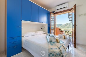 2 chambres, lit parapluie, Wi-Fi, draps fournis