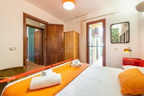 2 chambres, fer et planche à repasser, lit de bébé portatif, Wi-Fi