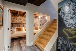 4 chambres, fer et planche à repasser, accès au Wi-Fi (inclus)