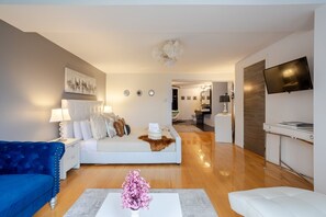 6 chambres, bureau, fer et planche à repasser, Wi-Fi gratuit