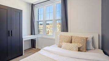 3 camere, ferro/asse da stiro, Wi-Fi gratuito, lenzuola