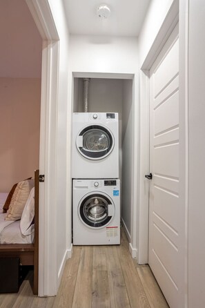 Interior - Beautiful 3BR in Plateau Mont-Royal (Montréal)