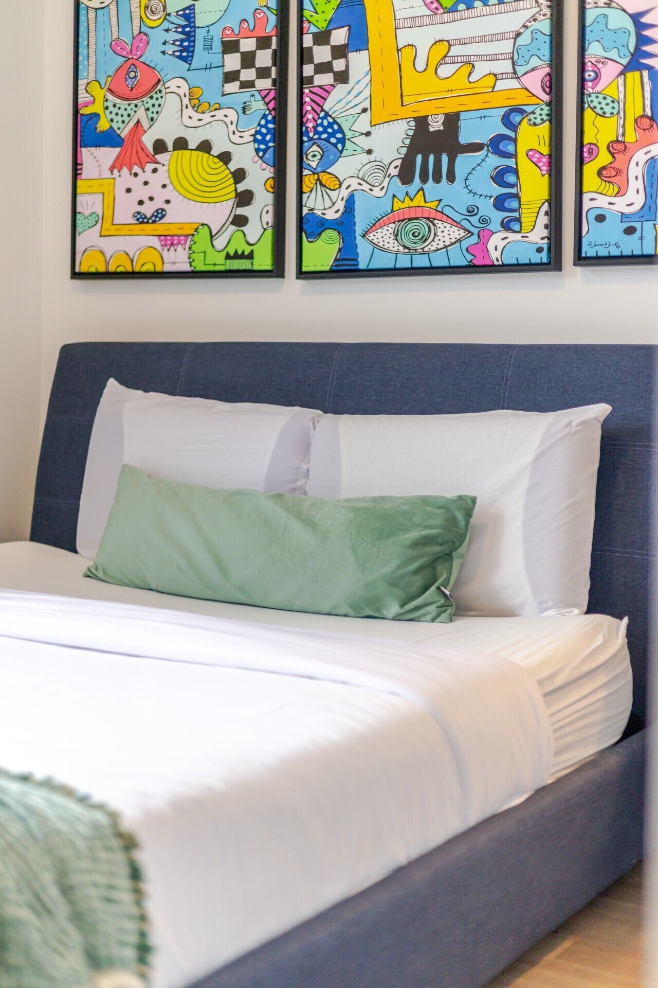 3 bedrooms, desk, iron/ironing board, WiFi (free)