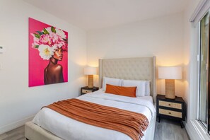 3 slaapkamers, een bureau, een strijkplank/strijkijzer, gratis wifi